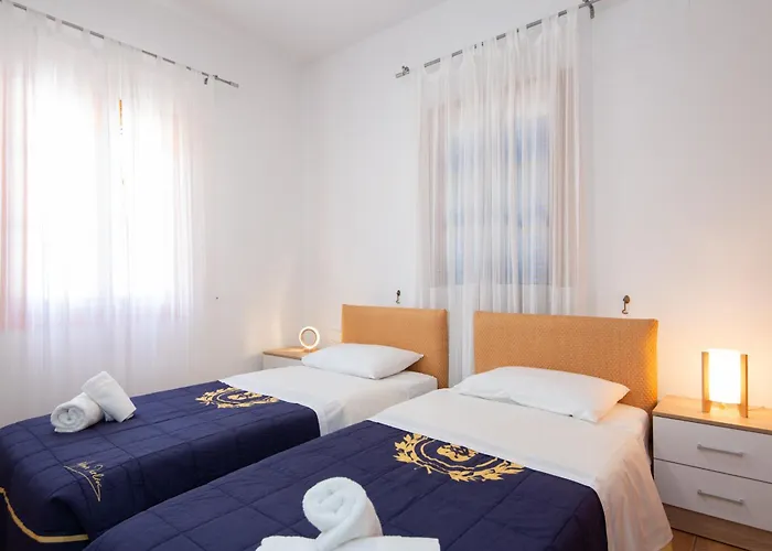 Fidopo Chrisopigi (Sifnos)